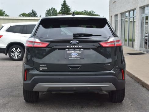 Used 2024 Ford Edge SEL w/ Convenience Package AWD/4WD image 11