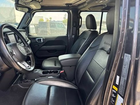 Used 2023 Jeep Wrangler Unlimited Sahara w/ Cold Weather Group AWD/4WD image 9