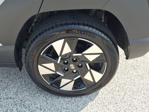 Used 2024 Hyundai Kona SEL w/ Convenience Package AWD/4WD image 26