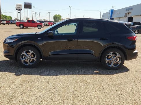 Used 2025 Ford Escape ST-Line AWD/4WD image 2