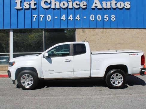 Used 2022 Chevrolet Colorado LT w/ Fleet Safety Package image 8