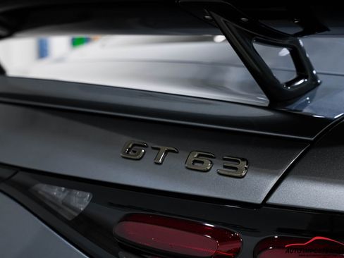Used 2025 Mercedes-Benz AMG GT 63 image 20