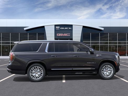 New 2026 GMC Yukon XL Denali w/ Sun & Power Step Package RWD image 29
