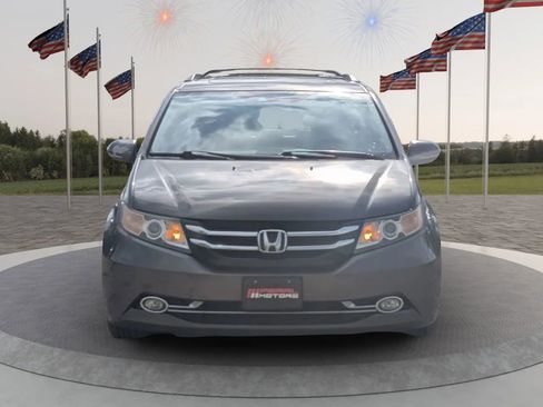 Used 2014 Honda Odyssey Touring Elite image 2