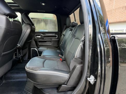 Used 2019 RAM 2500 Laramie w/ Night Edition AWD/4WD image 19