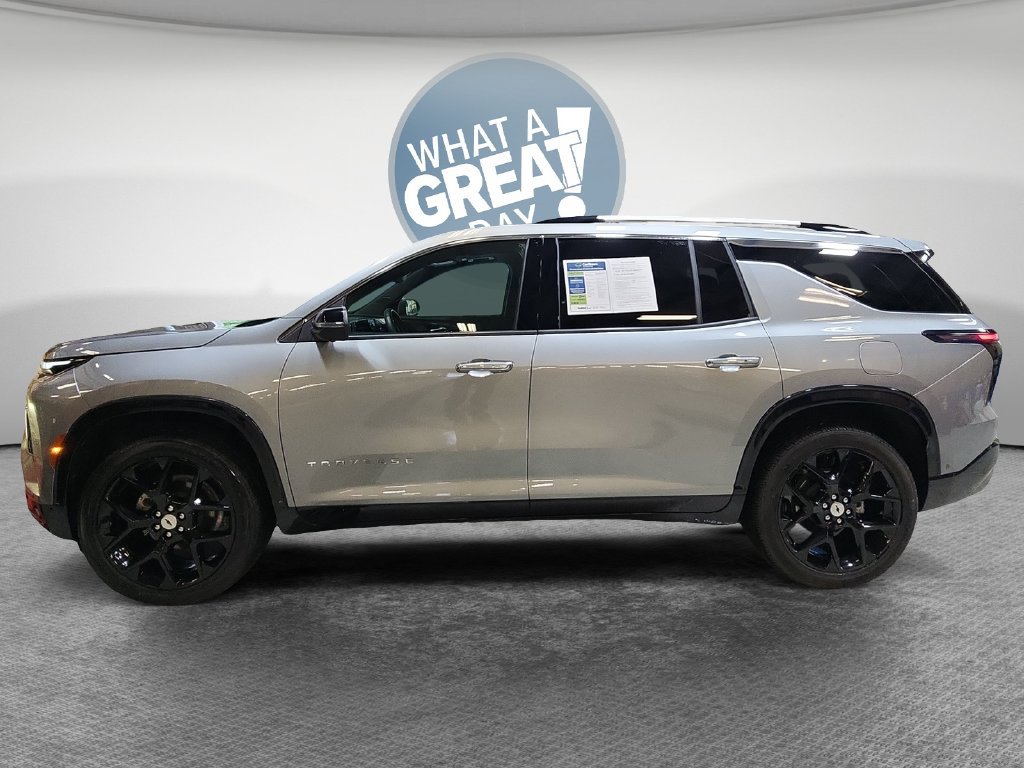 Certified 2025 Chevrolet Traverse High Country w/ LPO, Floor Liner Package AWD/4WD image 8