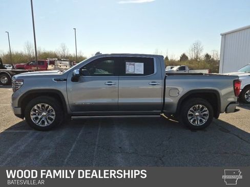 Used 2023 GMC Sierra 1500 Denali w/ Technology Package image 2