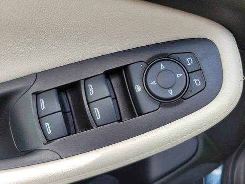 Used 2024 Buick Encore GX Preferred w/ Comfort Package image 22