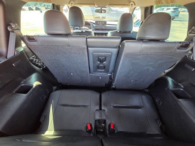 Used 2022 Mitsubishi Outlander SEL AWD/4WD image 13