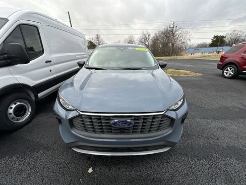 Used 2023 Ford Escape Active image 3