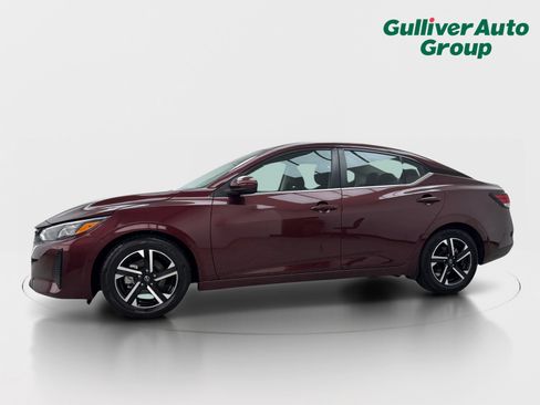 Used 2024 Nissan Sentra SV FWD image 2