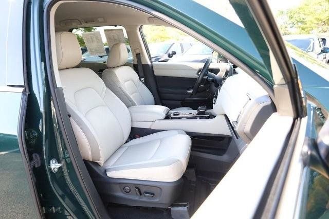 Certified 2025 Nissan Pathfinder SL AWD/4WD image 29