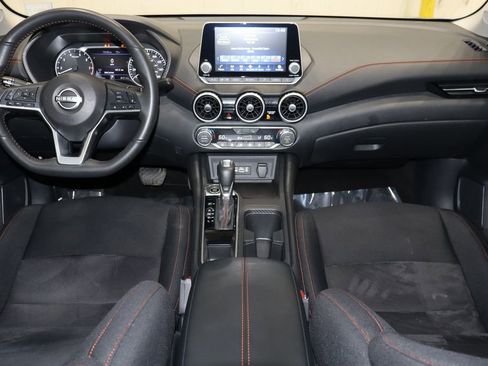 Used 2024 Nissan Sentra SR image 28