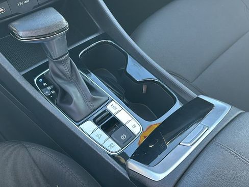 Used 2022 Hyundai Tucson SE image 21