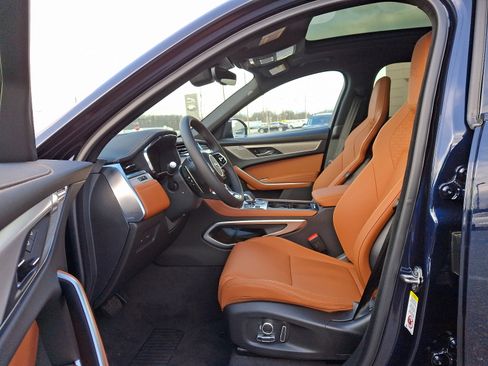 New 2026 Jaguar F-PACE R-Dynamic S image 11