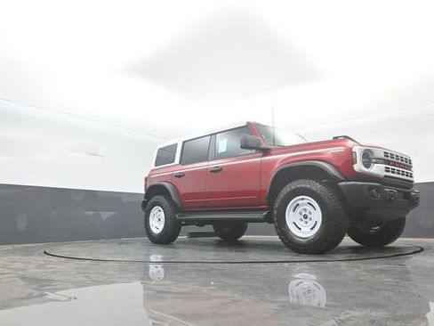 New 2026 Ford Bronco Heritage Edition AWD/4WD image 32