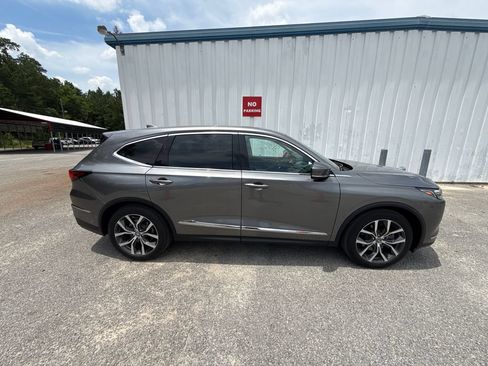 Used 2024 Acura MDX FWD w/ Technology Package image 8