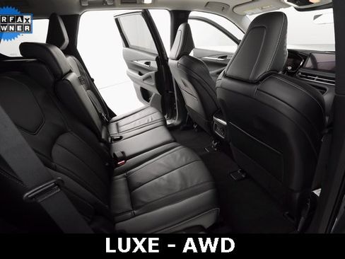 Used 2024 INFINITI QX60 Luxe image 19