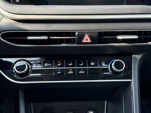 Used 2023 Hyundai Sonata SE FWD image 6