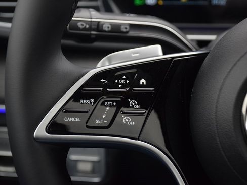 New 2026 Mercedes-Benz GLE 350 4MATIC image 23