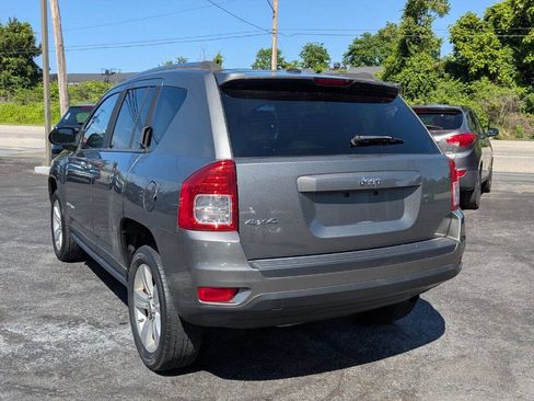 Used 2012 Jeep Compass Sport AWD/4WD image 12