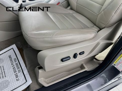 Used 2013 Ford Escape SEL FWD image 23