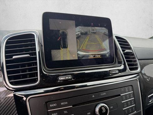 Used 2017 Mercedes-Benz GLE 43 AMG 4MATIC image 16