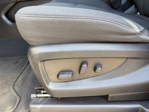Used 2019 Chevrolet Tahoe LS w/ Enhanced Driver Alert Package AWD/4WD image 43