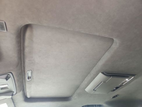 Certified 2018 Cadillac Escalade Platinum AWD/4WD image 19