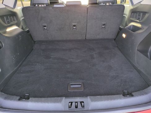 Used 2023 Ford Edge SEL w/ Convenience Package image 7