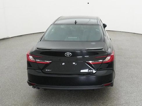 New 2026 Toyota Camry SE image 40