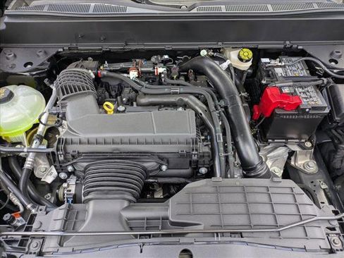 New 2026 Ford Maverick XL FWD image 16