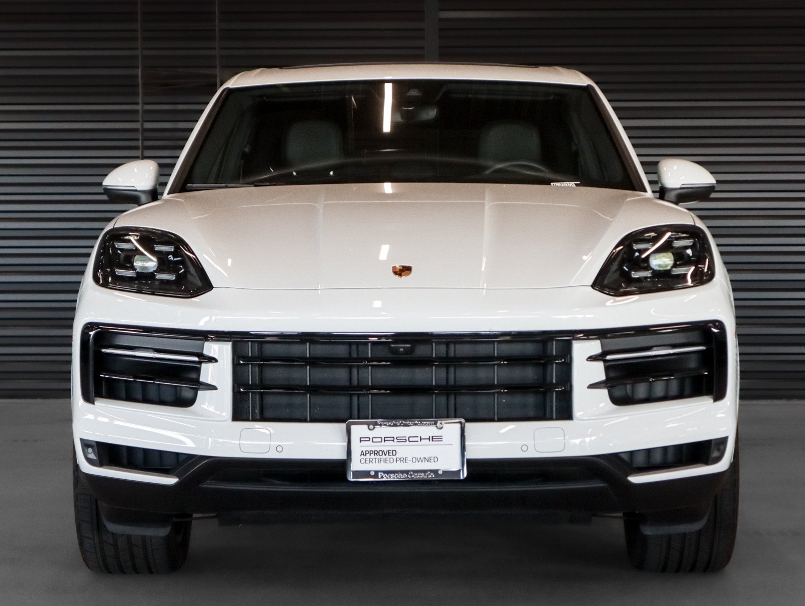 Used 2026 Porsche Cayenne AWD/4WD image 9