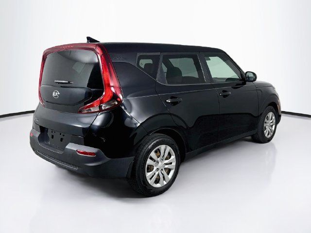 Used 2020 Kia Soul LX FWD image 30
