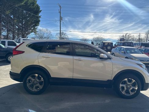 Used 2018 Honda CR-V EX-L image 6