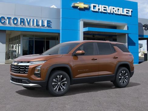New 2027 Chevrolet Equinox LT FWD image 2