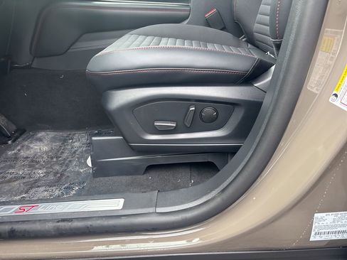 New 2026 Ford Explorer ST-Line image 19