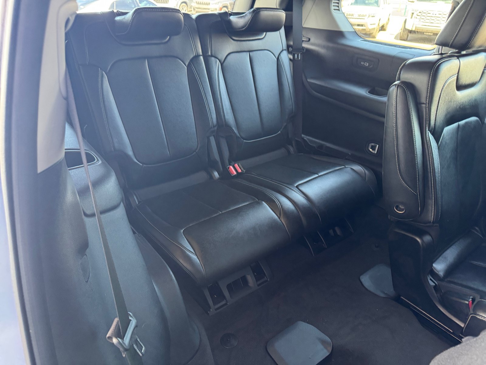 Used 2022 Jeep Grand Cherokee L Limited AWD/4WD image 31