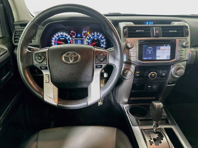 Used 2018 Toyota 4Runner SR5 Premium AWD/4WD image 23