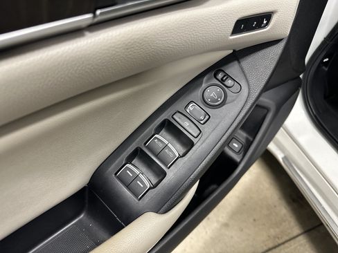 Used 2019 Honda Accord EX-L image 15
