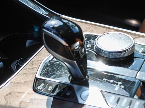 Used 2023 BMW X5 xDrive45e w/ Parking Assistance Package image 19