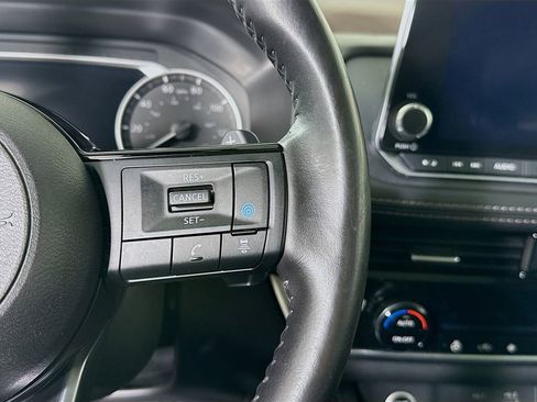 Certified 2023 Nissan Rogue SL FWD image 22