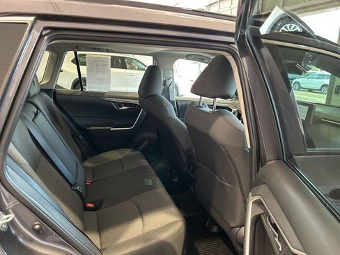 Certified 2023 Toyota RAV4 XLE w/ Convenience Package image 19