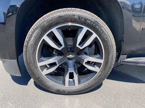 Used 2018 Chevrolet Tahoe Premier AWD/4WD image 20