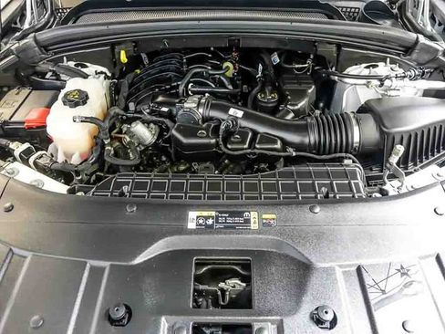Used 2023 Jeep Grand Cherokee L Laredo AWD/4WD image 35