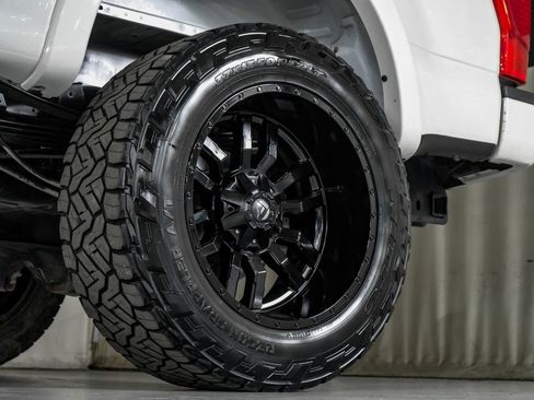 Used 2022 Ford F250 Lariat w/ Tremor Off-Road Package image 56