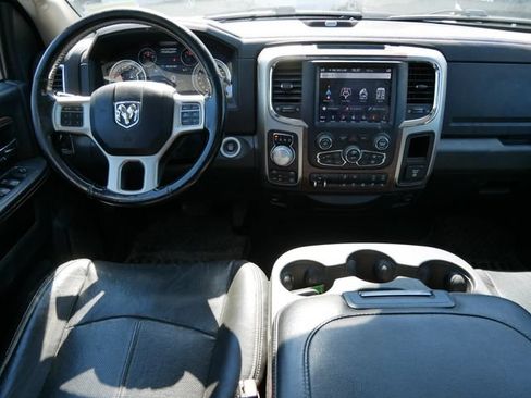 Used 2018 RAM 1500 Laramie w/ Convenience Group AWD/4WD image 15