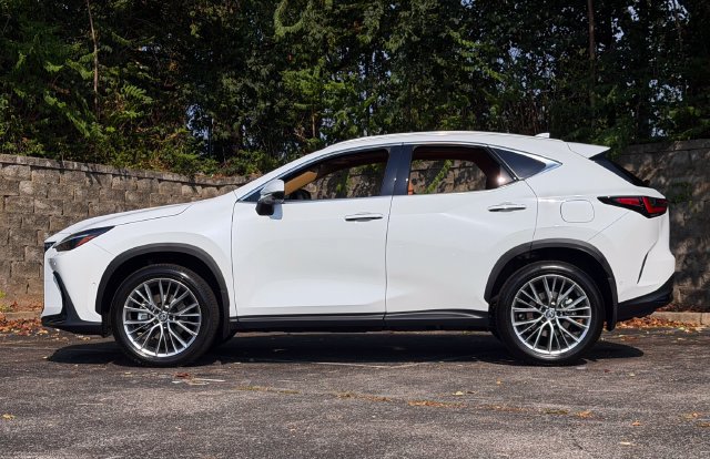 Certified 2026 Lexus NX 350 AWD w/ Luxury Package image 12