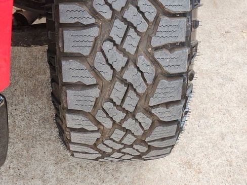 Used 2023 Chevrolet Silverado 1500 LT Trail Boss image 18