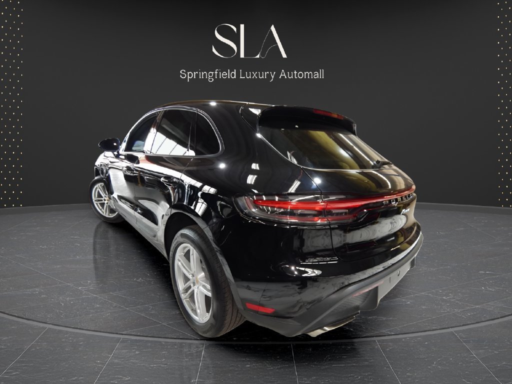 Used 2022 Porsche Macan AWD/4WD image 5